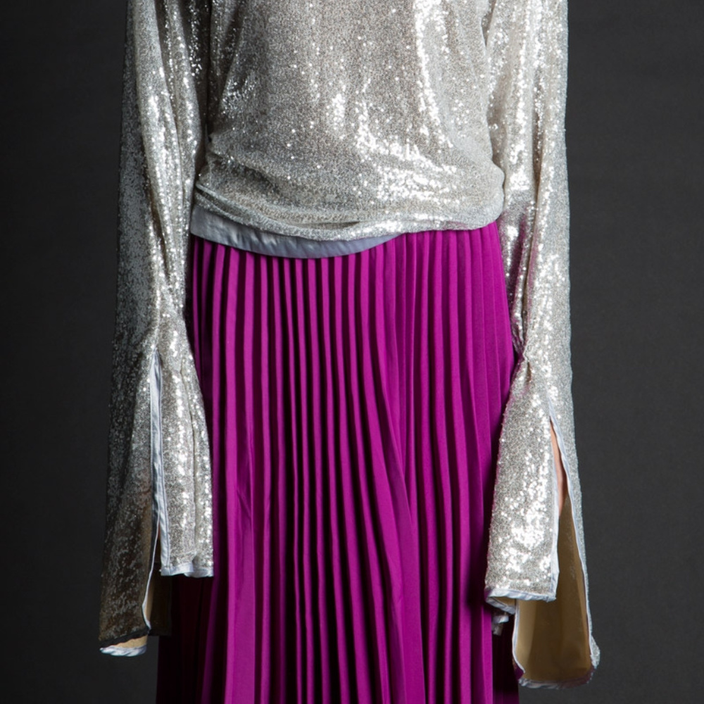 Sequined Bell Sleeve Top - Picture 7 of 7